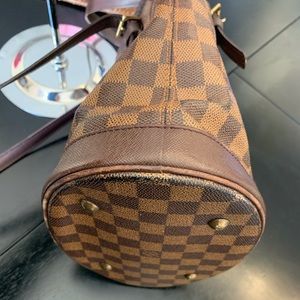 Authentic purse with matching wallet
